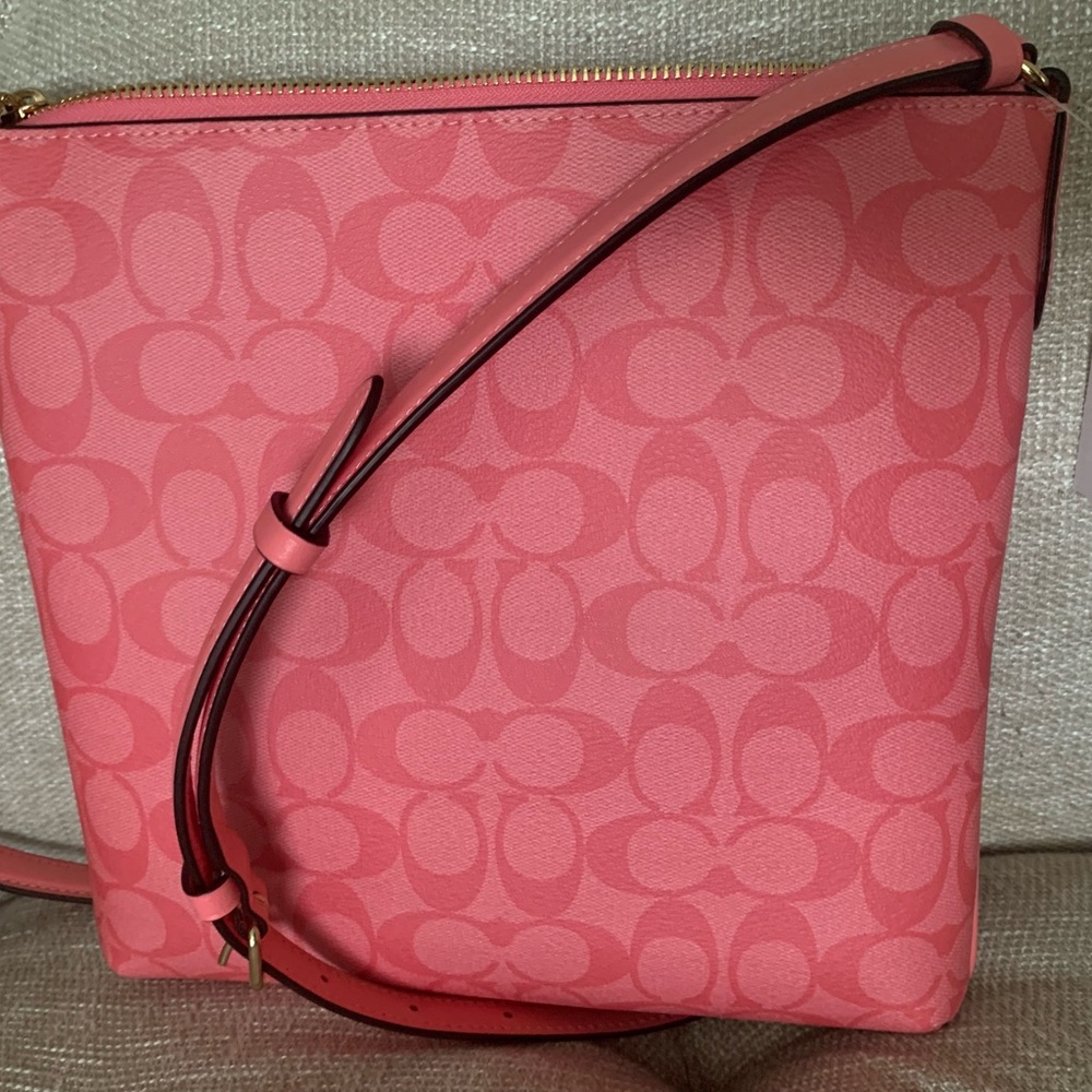 Coach File Crossbody - Picture 5 of 14